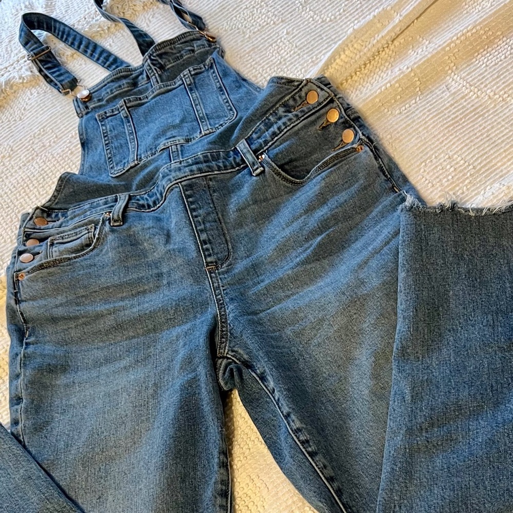 Universal Threads OVERALLS - Picture 8 of 10